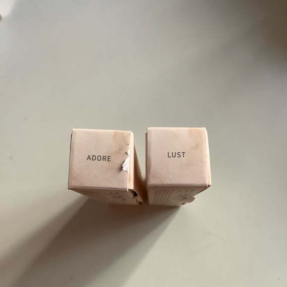 Dear Dahlia Satin Glow Lip Stain- multiple shades - Picture 3 of 4